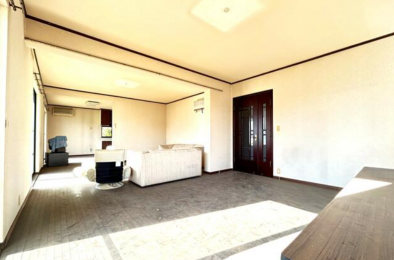 ���r���O