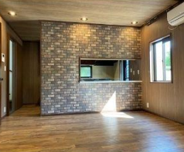 ���������F���r���O