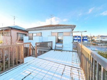 �o���R�j�[