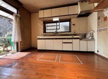 �_�C�j���O�L�b�`��